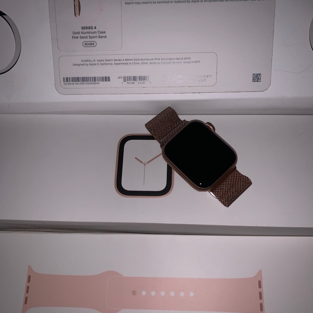 Apple Watch series 4 40mm Gold